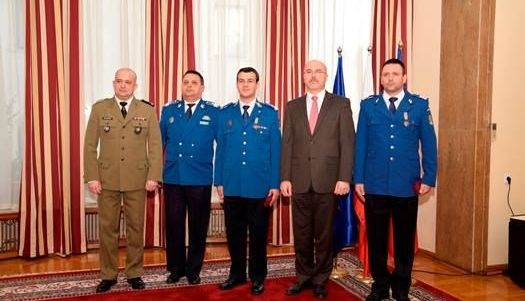 „Steaua Afganistanului” pentru jandarmii români 1 jandarmipremiati.jpg