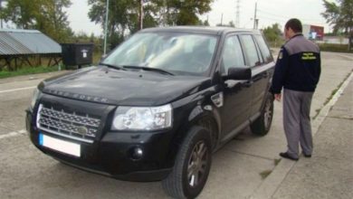landrover.jpg