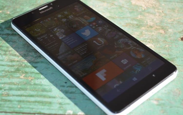 Windows 10 Mobile oficial vine pe 29 februarie 1 lumia-950l-105.jpg