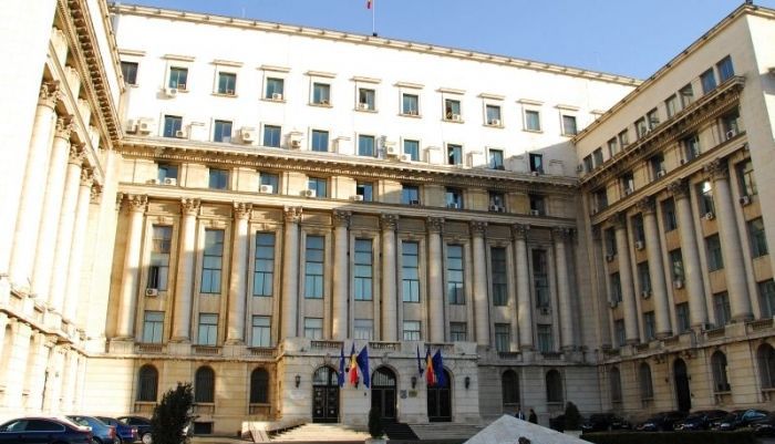 Prefecţii trebuie îndrumaţi de un nou secretar de stat! 1 mai.jpg