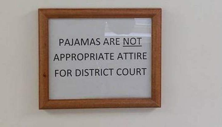 Fără pijamale, la tribunal! 1 pijamale.jpg