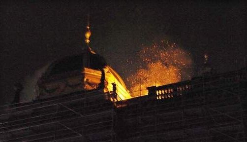 INCENDIU în Praga!!! 1 praga.jpg