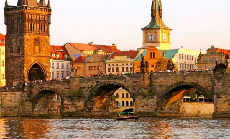 Guvernul Cehiei a a plătit o răscumpărare de șase milioane de euro, pentru răscumpărarea a două turiste 1 praga1.jpg