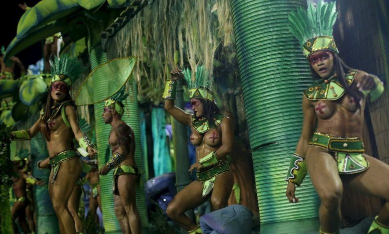 CARNAVALUL DE LA RIO nu ține cont de... Zika!!! 1 rio1.jpg