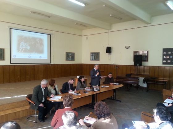BRAŞOV. Copiii lăsaţi fără acte la rude nu pot primi tichete sociale 1 sesiune informare gradinita1 (2)_204633.jpg