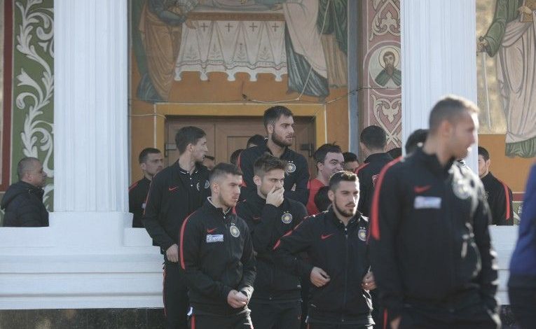 GABI TAMAȘ, la BISERICĂ!!! 1 tamas_7.jpg