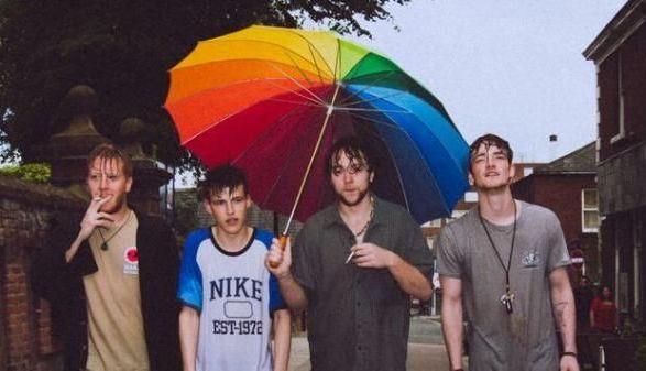 Componenţii formaţiei Viola Beach au murit în urma unui accident cumplit 1 violabeach.jpg