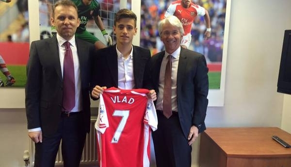 ŞANSĂ. Vlad Dragomir, inclus în lotul „tunarilor” pentru Premier League 1 vladdragomir.jpg