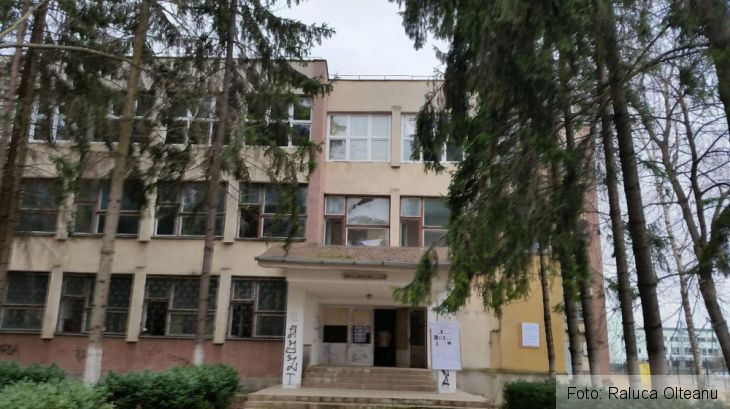 BRAŞOV. A început reabilitarea clădirii fostului Grup Şcolar de Alimentaţie Publică şi Turism, unde va funcţiona Liceul Sportiv (FOTO) 1 34402a99-6646-4abe-89de-611889823be5_206271.jpg