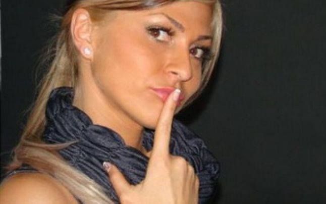 Ada Nechita ar fi... ÎNSĂRCINATĂ!!! Cine este tatăl copilului?!... 1 adanechita_3.jpg