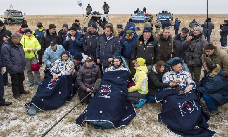 EXPERIENȚE. Astronauți reveniți pe Terra după circa un an!!! 1 astronauti.jpg