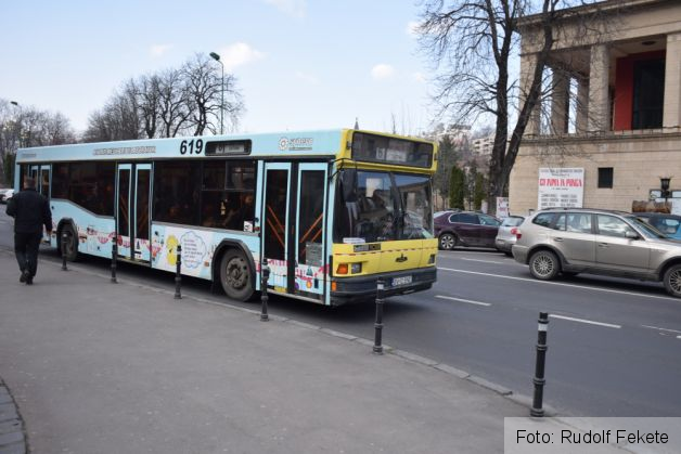 autobuze RAT in trafic 01_206407.JPG