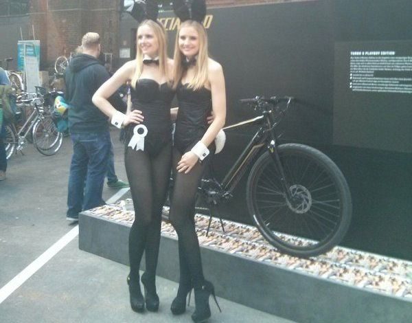 Bicicleta PLAYBOY a declanșat... scandalul!!! 1 bicicletaplayboy.jpg