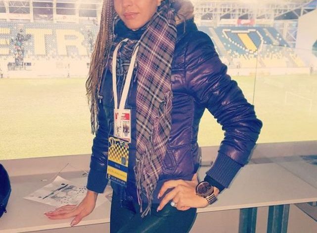 Prezenţă SEXY printre impresarii români (FOTO) 1 bomba_3.jpg