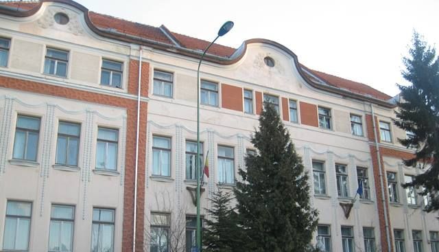BRAȘOV. De la 88% la zero elevi cu medii de promovare la simularea Bacalaureatului 1 colegiultehnictransilvania_2.jpg