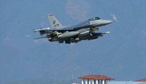 Un avion american s-a prăbușit în Afganistan 1 falcon.jpg