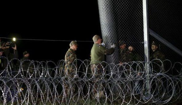 Slovenia va limita, de la noapte, primirea migranților! 1 granita.jpg