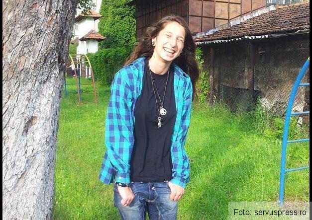 O elevă de clasa a XII-a a fost găsită spânzurată în pădure 1 tanarasinucidere.jpg