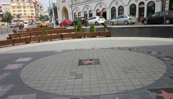 Patru noi stele pe Aleea celebrităților 1 walk-fame-bucuresti.jpg