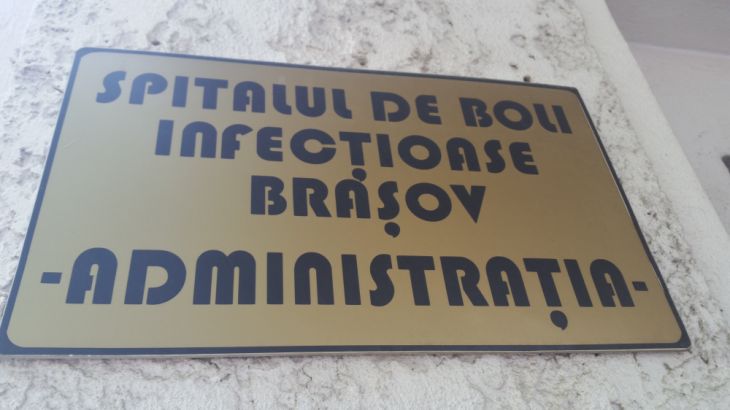 Braşov. Mic dejun la spital: un pacheţel de unt, o lingură de brânză şi o jumătate de ou fiert 1 20160422_110351_210442.jpg