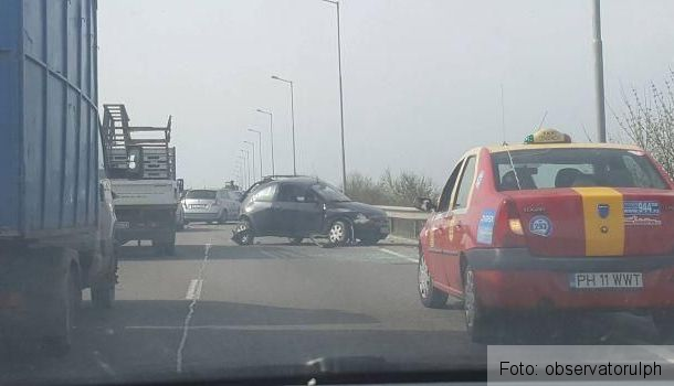 Accident între trei autoturisme, pe DN 1, pe sensul Ploiești - Brașov! (FOTO) 1 accidentcenturaploiesti.jpg