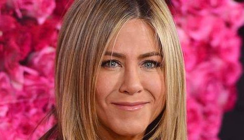 CEA MAI FRUMOASĂ FEMEIE DIN LUME. Cum a reacționat Jennifer Aniston?!... 1 aniston_2.jpg