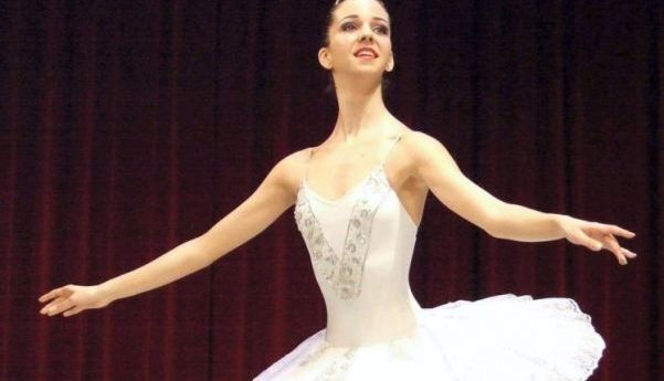 O balerină din România a murit în Marea Britanie 1 balerina.jpg