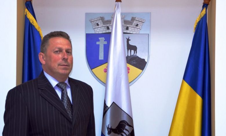 BRAŞOV. A murit primarul Zărneştiului! 1 dorel-birladeanu-primar-zarnesti.jpg