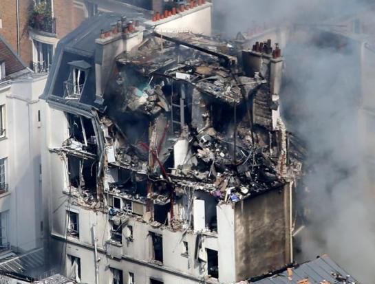 explozieparis.jpg