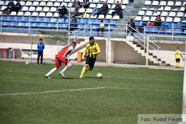 fotbalfcbrasovsoimiipancota 03_208750.JPG