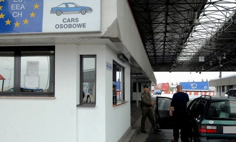 Polonia reintroduce controalele la frontiere 1 granita_2.jpg