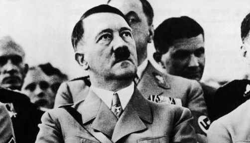 Hitler nu mai e... CETĂȚEAN DE ONOARE!!! 1 hitler_3.jpg
