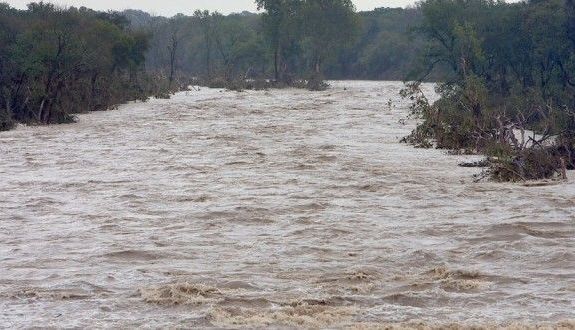 inundatii1-640x330.jpg