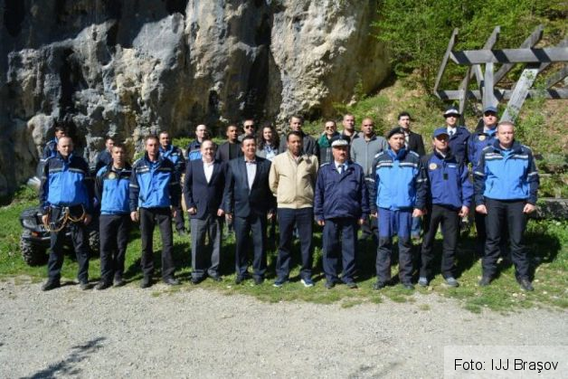 BRAŞOV. Jandarmi iordanieni, în vizită la militarii braşoveni 1 jandarmi_210571.jpg