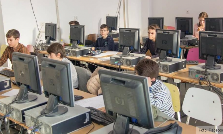 21 de elevi braşoveni s-au calificat la olimpiadele naționale de Matematică și Fizică 1 olimpiada.jpg