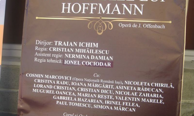 BRAŞOV. „Povestirile lui Hoffmann”, cu Opera iluminată în albastru 1 opera_3.jpg