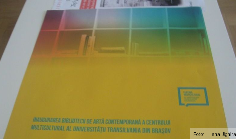 BRAŞOV. Bibliotecă de Artă Contemporană, cu RAFT, la Universitate 1 raftcentrulmulticulturalcartemihaiignat8.jpg