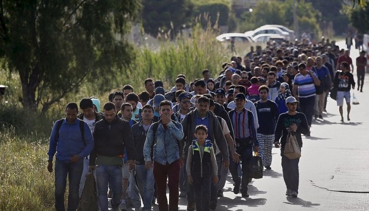 BRAȘOVUL urmează să primească 1.300 de refugiați în această vară 1 refugiati_2.jpg