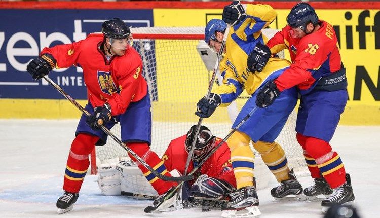 Naționala de hochei a început cu o înfrângere la scor Campionatul Mondial din Croația 1 rouucr.jpg