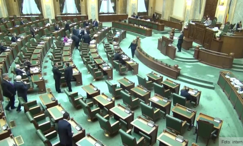 senat.jpg