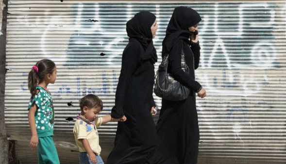 Copilă de 15 ani, în GREVA FOAMEI într-un centru pentru refugiați!!! Ce motiv... 1 siria.jpg