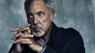 tomjones.jpg