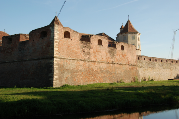 Parteneriat între CJ Braşov şi provincia Livorno pentru dezvoltarea unei rute culturale 1 09_211239.png