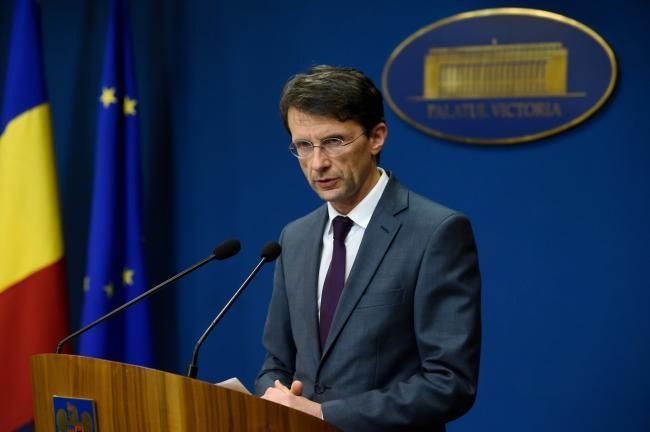 dansuciu_4.jpg