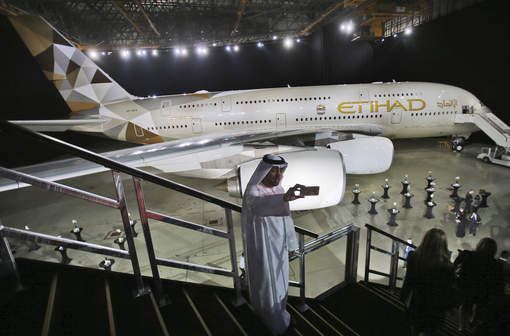 SPAIMĂ ÎN ZBOR. Toată lumea îl implora pe Allah!!! 1 etihad.jpg