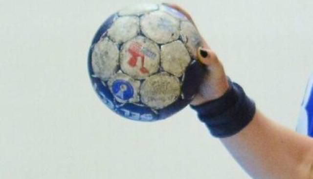 Corona nu mai e „mândria Brașovului” (III) 1 handbal_2.jpg