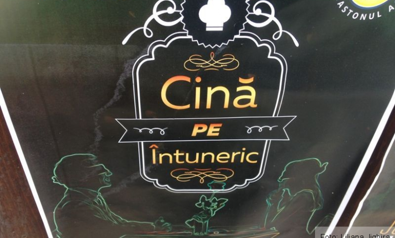 BRAŞOV. Invitaţie la „Cină pe întuneric” 1 img-1039.jpg