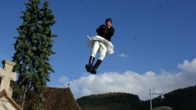 BRAȘOV. Junii Tineri se aruncă azi în ţol 4 img-8600.jpg