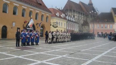 jandarmi Piata Sfatului_213133.jpg