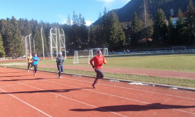 MTS va răscumpăra bucata de teren retrocedată din stadionul din Poiana Brașov 1 jucatoarepoiana.jpg